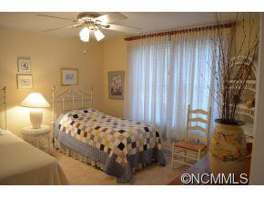 64 Founders Way - Photo 10