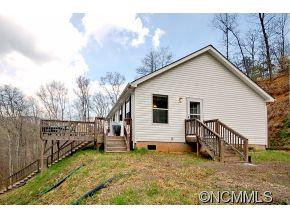 145 Saw Branch Road - Photo 18