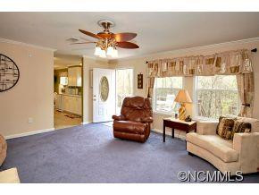 145 Saw Branch Road - Photo 7