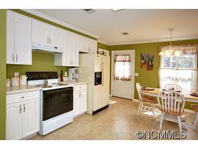 145 Saw Branch Road - Photo 9