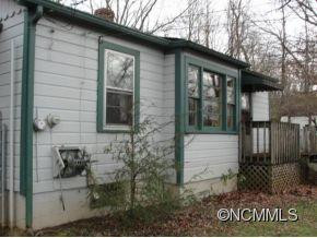 30 CLARENDON AVENUE - Photo 2