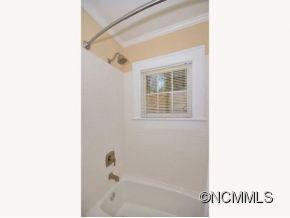 60 Elizabeth Place - Photo 16