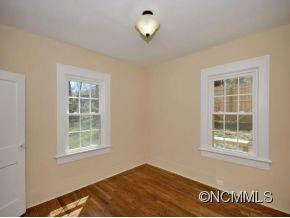 60 Elizabeth Place - Photo 8