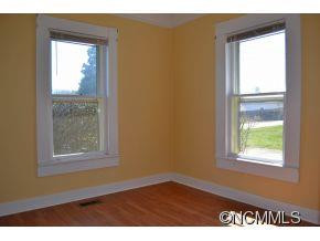 59 Pharr Street - Photo 12