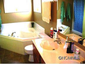 20 Kinsale Drive - Photo 13