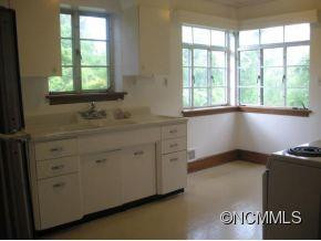21 HILLSIDE TERRACE - Photo 5