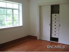 21 HILLSIDE TERRACE - Photo 6