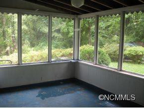 21 HILLSIDE TERRACE - Photo 8