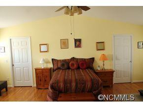 14 Green Valley Road - Photo 12