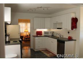 14 Green Valley Road - Photo 9