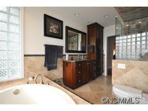 1100 Lugano Drive - Photo 11