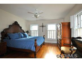 1100 Lugano Drive - Photo 13