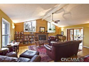 3024 Laurel Park Highway - Photo 3