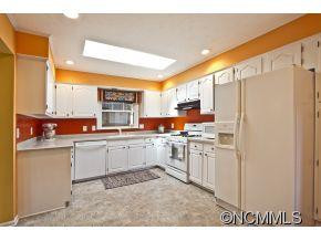 3024 Laurel Park Highway - Photo 7