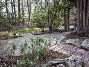76 FOREST ROAD - Photo 4