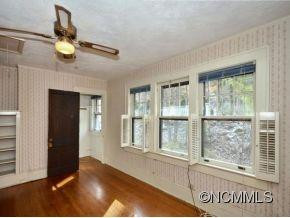 118 MACON AVE. - Photo 12