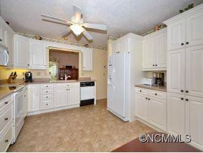 726 WEST ST. JOHN'S WAY - Photo 4