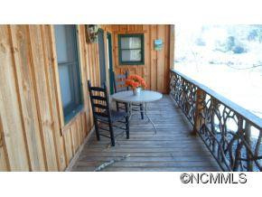 115 Younge - Photo 9