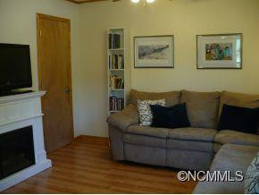 4 Libby Drive - Photo 7