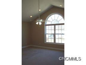 106 Smith Graveyard Rd - Photo 8