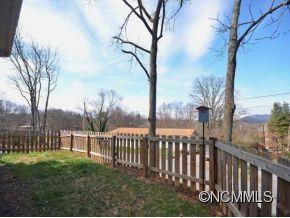 9 ANNIE STREET - Photo 14