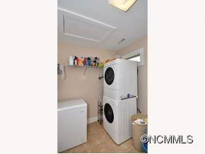9 ANNIE STREET - Photo 10