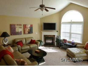 35 Mountain Meadow Circle - Photo 2