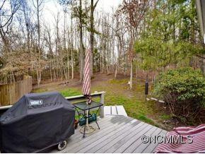 30 HEATHER LANE - Photo 20