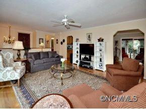 30 HEATHER LANE - Photo 3
