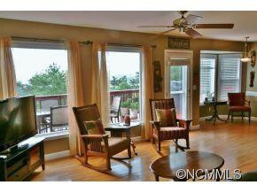 24 Jupiter Heights - Photo 5