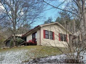 195 HIGGINS LANE