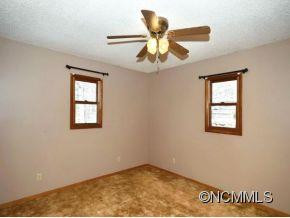 195 HIGGINS LANE - Photo 10