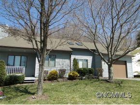 318 Robertson Street - Photo 3