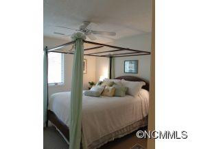 318 Robertson Street - Photo 8