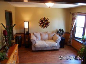 2 Southchase Drive - Photo 4