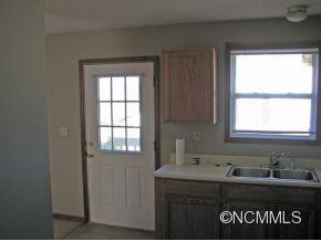 6 McTindal Circle - Photo 11