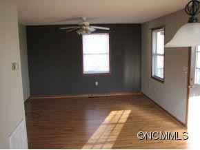 6 McTindal Circle - Photo 12