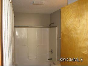 6 McTindal Circle - Photo 15