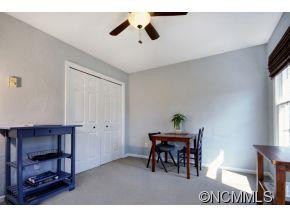 19 Perdue Place - Photo 13