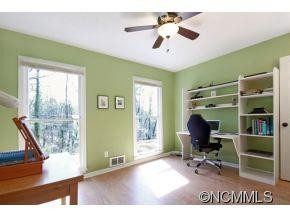 19 Perdue Place - Photo 8