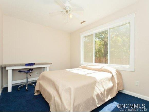 23 JARNAUL AVENUE - Photo 16
