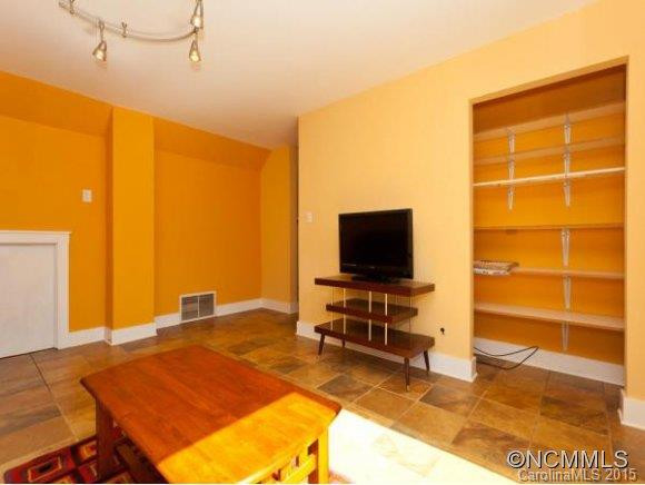 23 JARNAUL AVENUE - Photo 20