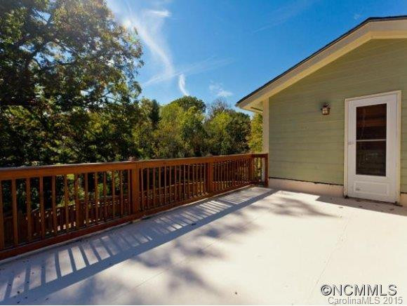 23 JARNAUL AVENUE - Photo 22