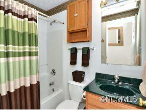 8 Bridgestone Road - Photo 12
