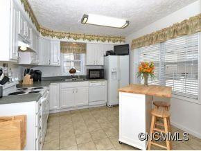 8 Bridgestone Road - Photo 4