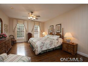 309 Vanderbilt - Photo 11