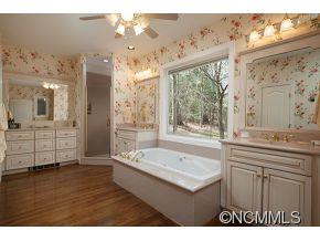 309 Vanderbilt - Photo 12
