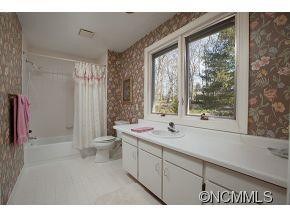 309 Vanderbilt - Photo 14