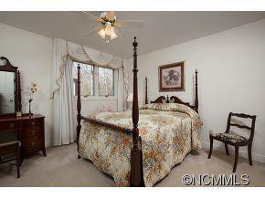 309 Vanderbilt - Photo 16