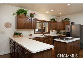 309 Vanderbilt - Photo 7